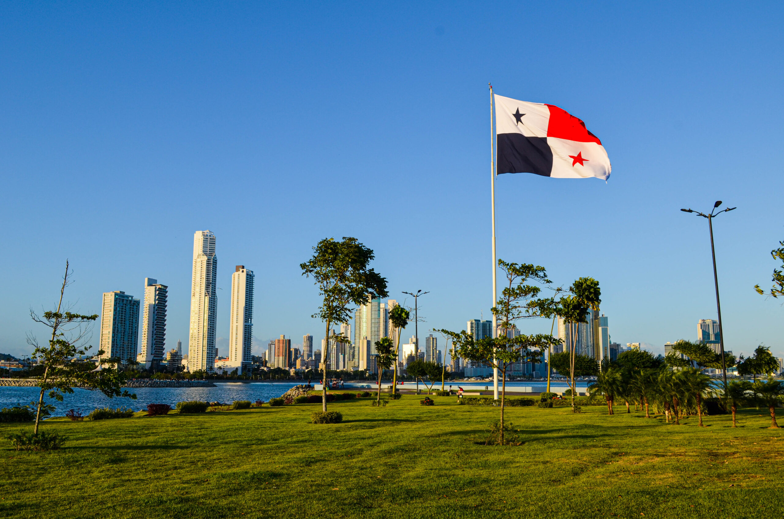 Why Is the Panamanian Flag Different Than Others in Central